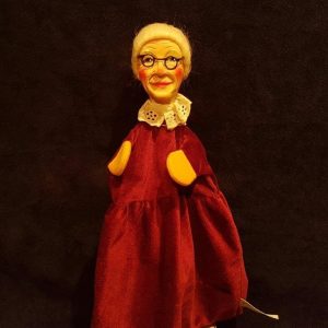 Poppenkastpop Oma