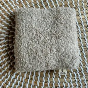 Sensorisch zakje Teddy beige rammelaar