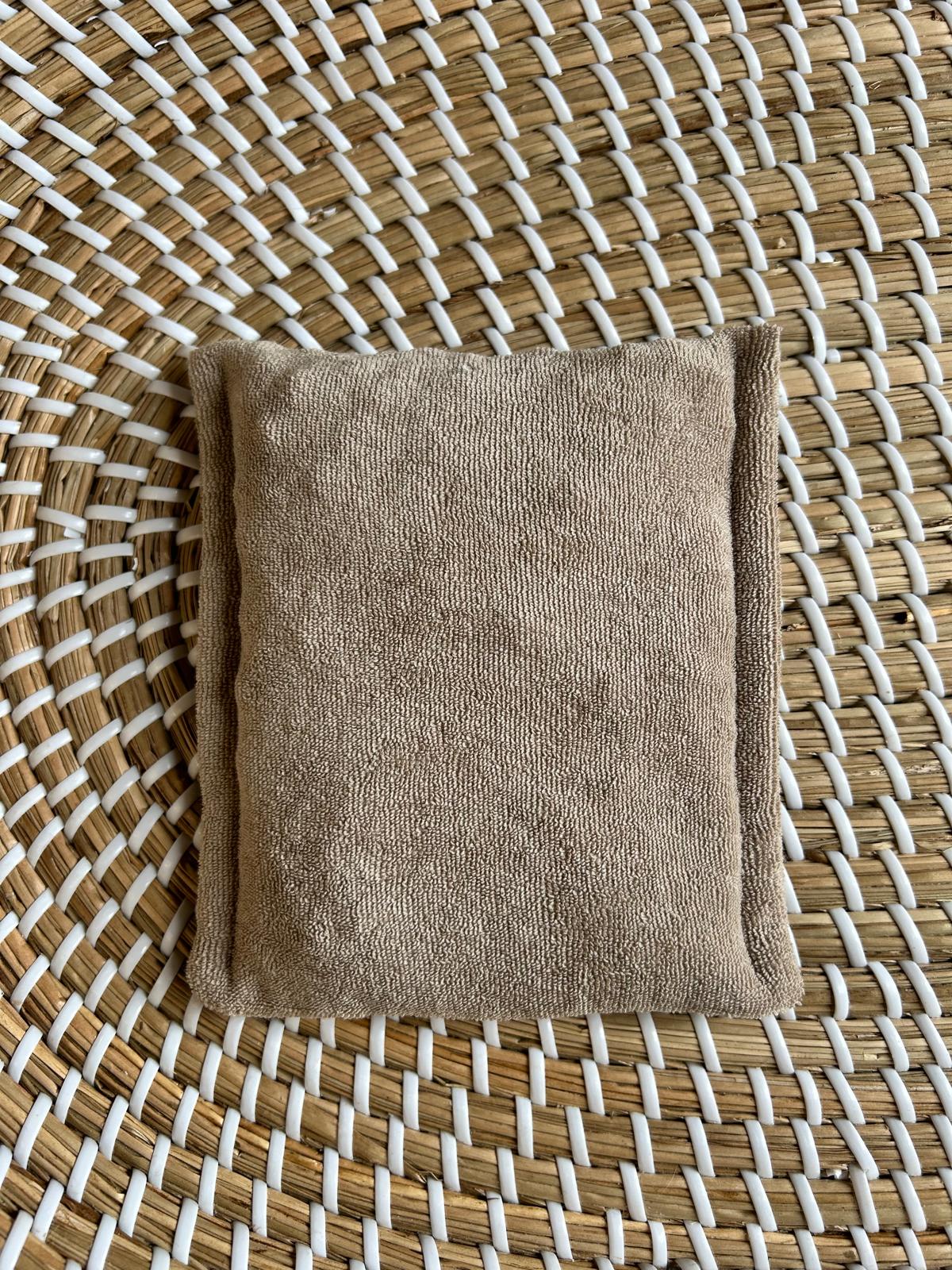 Sensorisch zakje kersenpitten stretch badstof taupe - Afbeelding 2