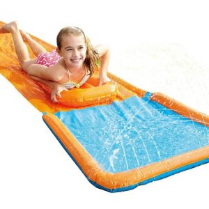 Waterslide – Waterglijbaan – waterpret – buik glijden – zomerspeelgoed – buitenspeelgoed – waterspeelgoed – waterplezier