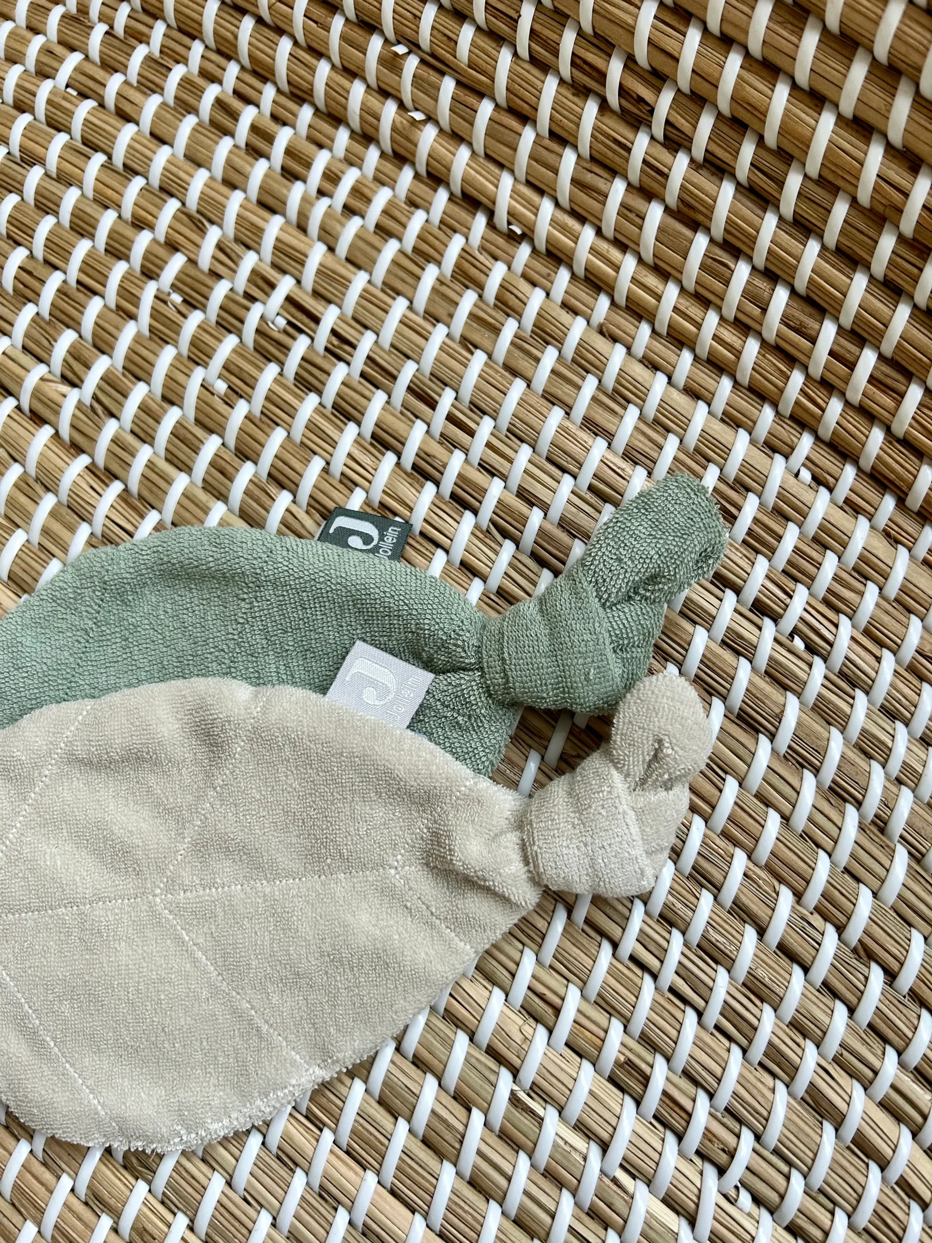 Speendoekje leaf met naam - Afbeelding 3